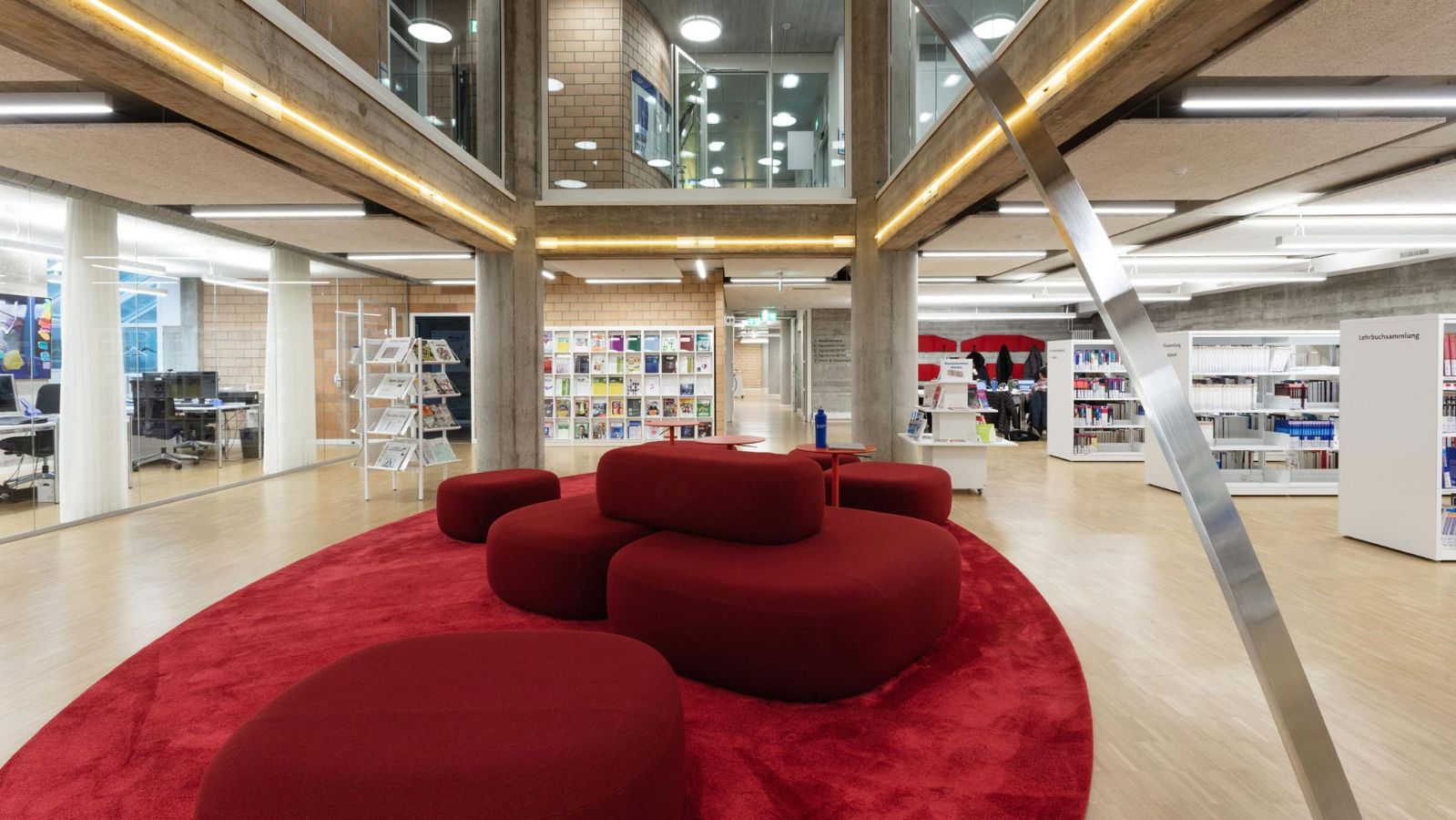 The UB Business Administration offers a comfortable seating area.